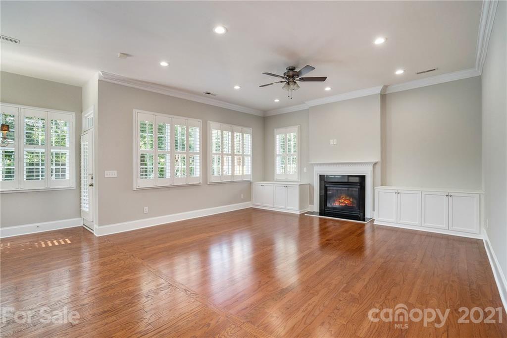 6525 Springs Mill Road Charlotte, NC 28277 - Photo 17 of 39 Gallery Image 17
