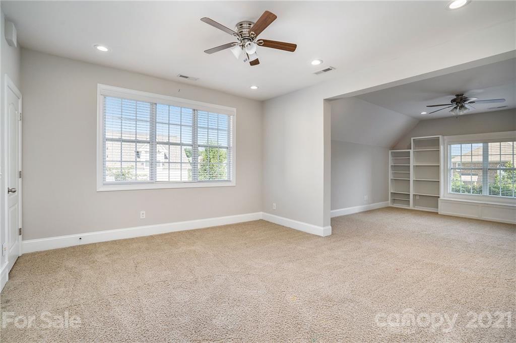 6525 Springs Mill Road Charlotte, NC 28277 - Photo 31 of 39 Gallery Image 31