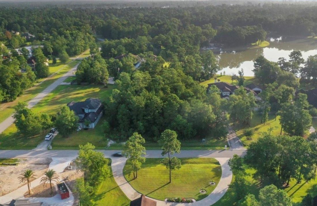 a view of a lake view