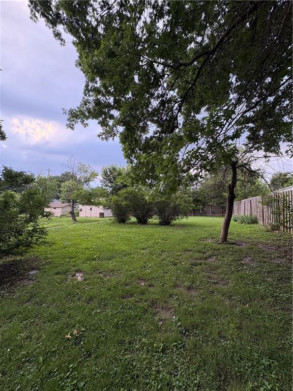 15800 East Salisbury Road Independence, MO 64050 - Photo 17 of 22