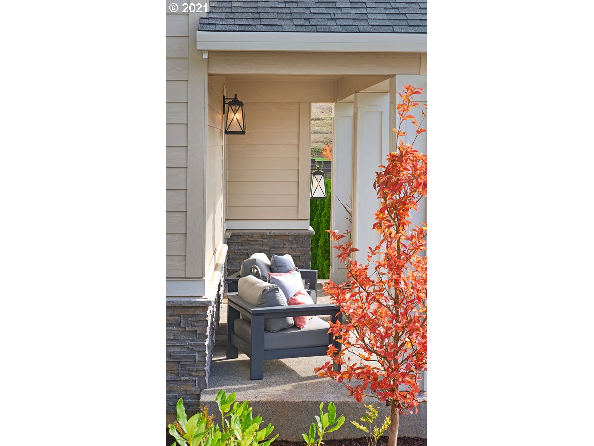 15133 Southeast Baden Powell Road Happy Valley, OR 97086 - Photo 14 of 15 Gallery Image 14