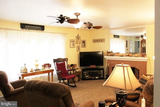 2835 Cambridge Road York, PA 17402 - Photo 4 of 34 Gallery Image 4