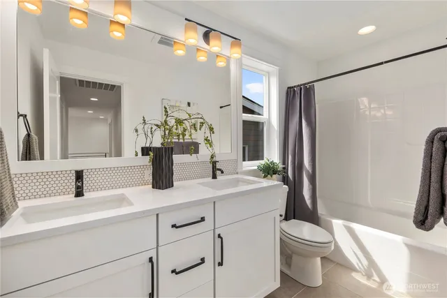 $1,399,000 | 4132 220th Street Southeast, Bothell, WA 98021