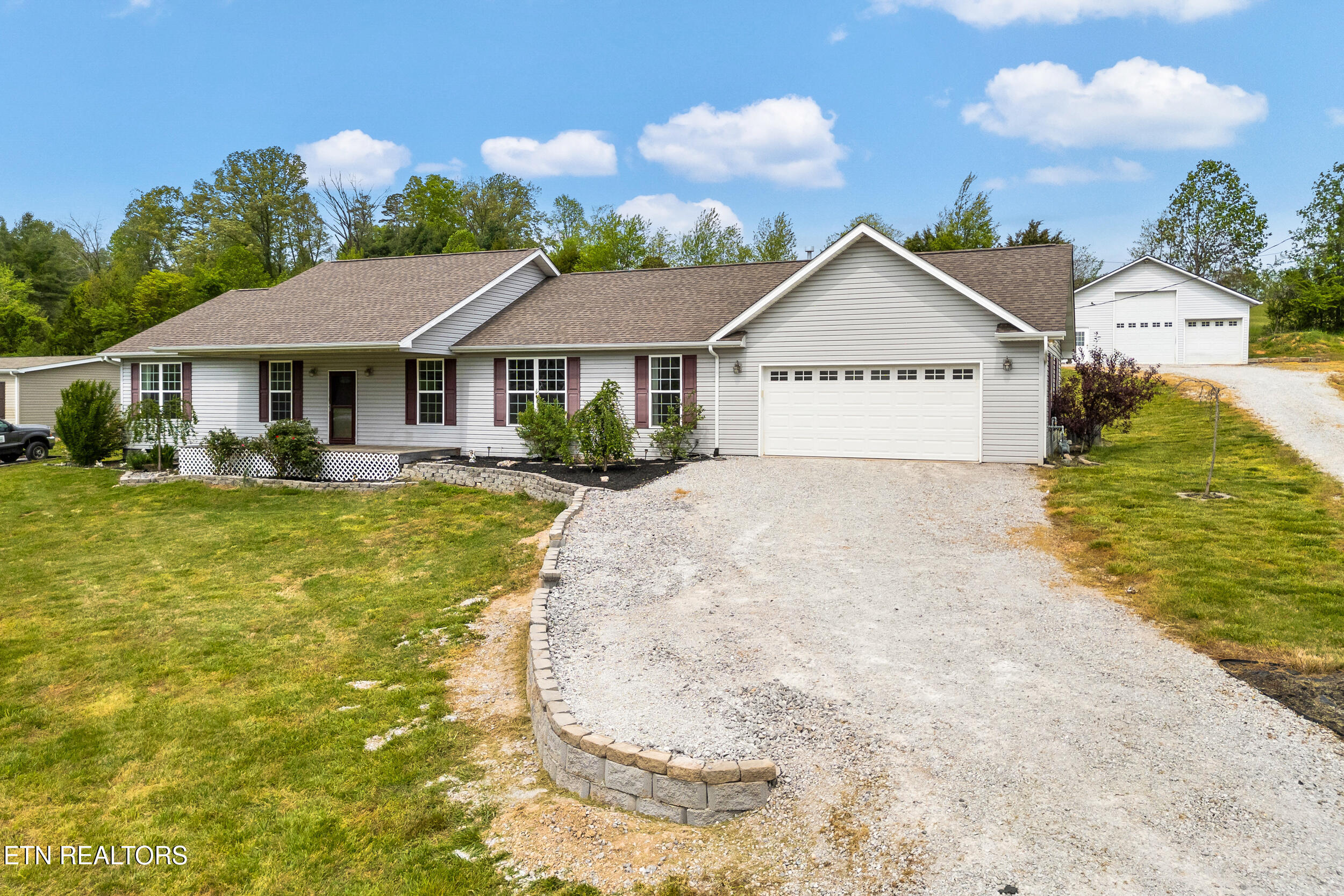 283 Red Hill Road Andersonville, TN 37705 - Photo 3 of 55 283 red hill road-3