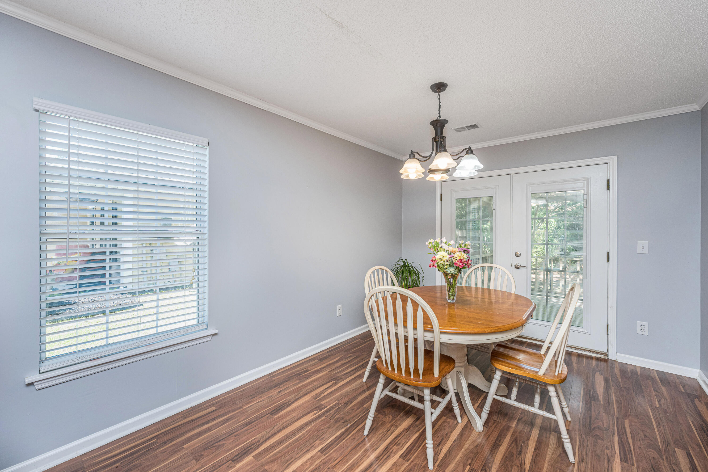216 2 Pond Loop Ladson, SC 29456 - Photo 17 of 32 Dining