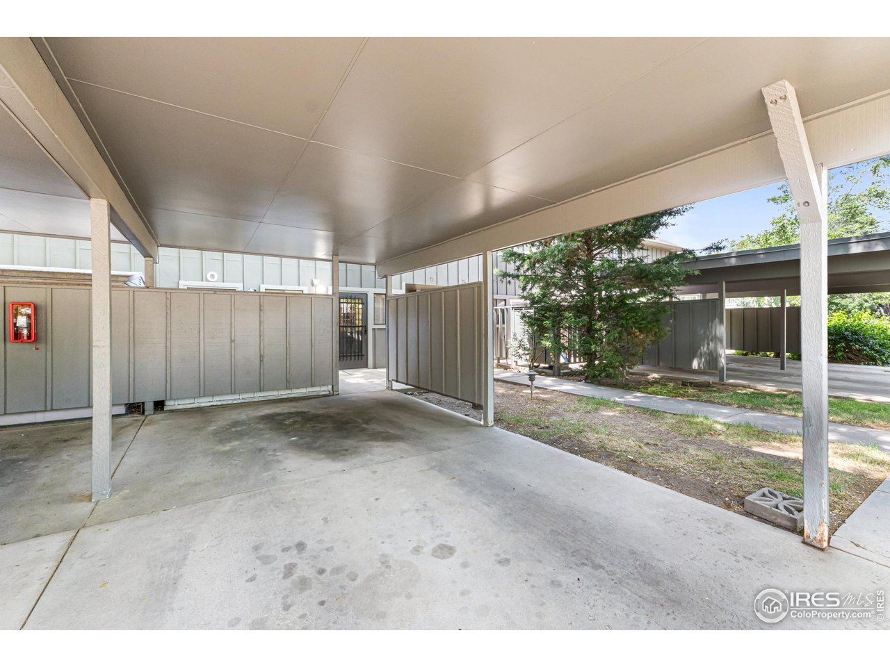 705 East Drake Road, Unit 35 Fort Collins, CO 80525 - Photo 25 of 34 a view of a backyard