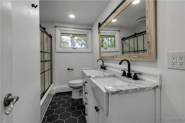 $2,750 | 1040 Klein Road, Amherst, NY 14221