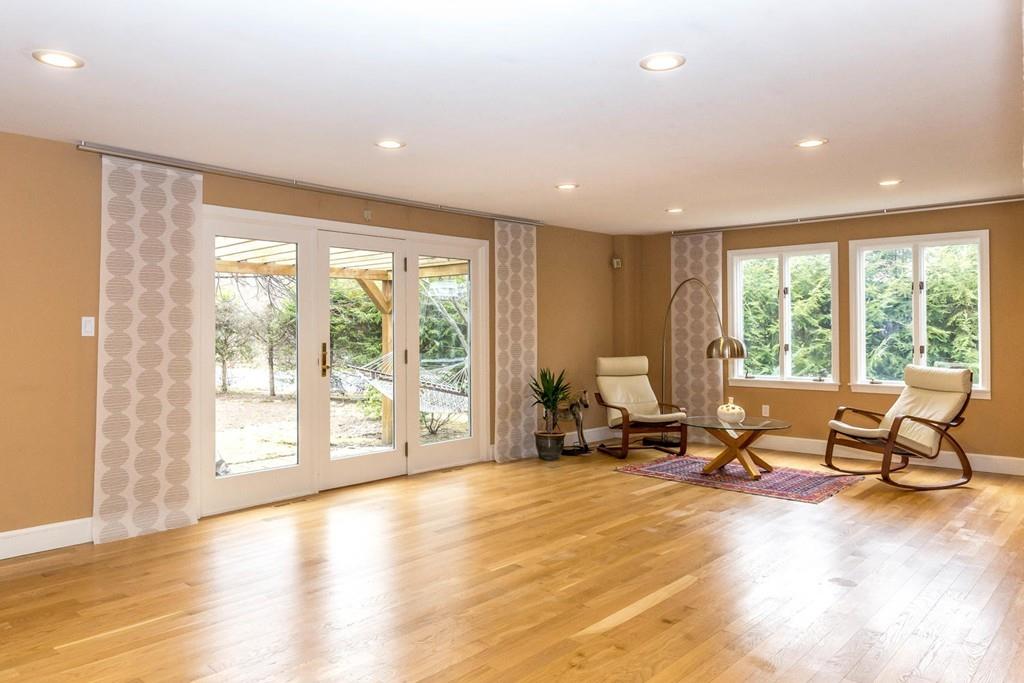 1 Loring Road Lexington, MA 02421 - Photo 7 of 39