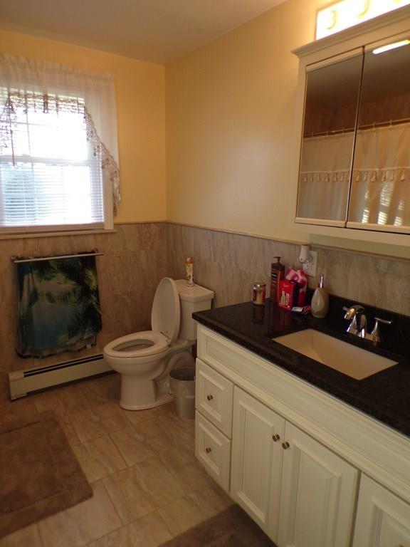 35 Sconticut Neck Road Fairhaven, MA 02719 - Photo 13 of 28