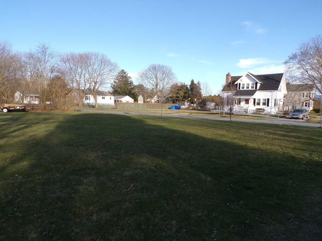 35 Sconticut Neck Road Fairhaven, MA 02719 - Photo 21 of 28
