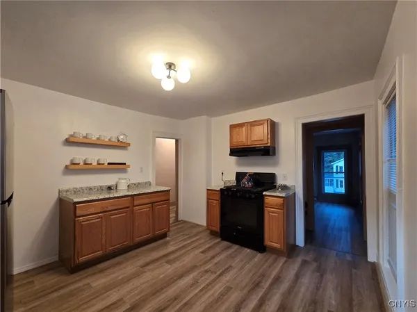 $220,000 | 9 Cayuga Street, Auburn, NY 13021