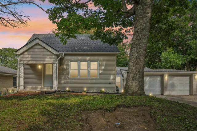 $265,000 | 536 North 116th Street, Wauwatosa, WI 53226