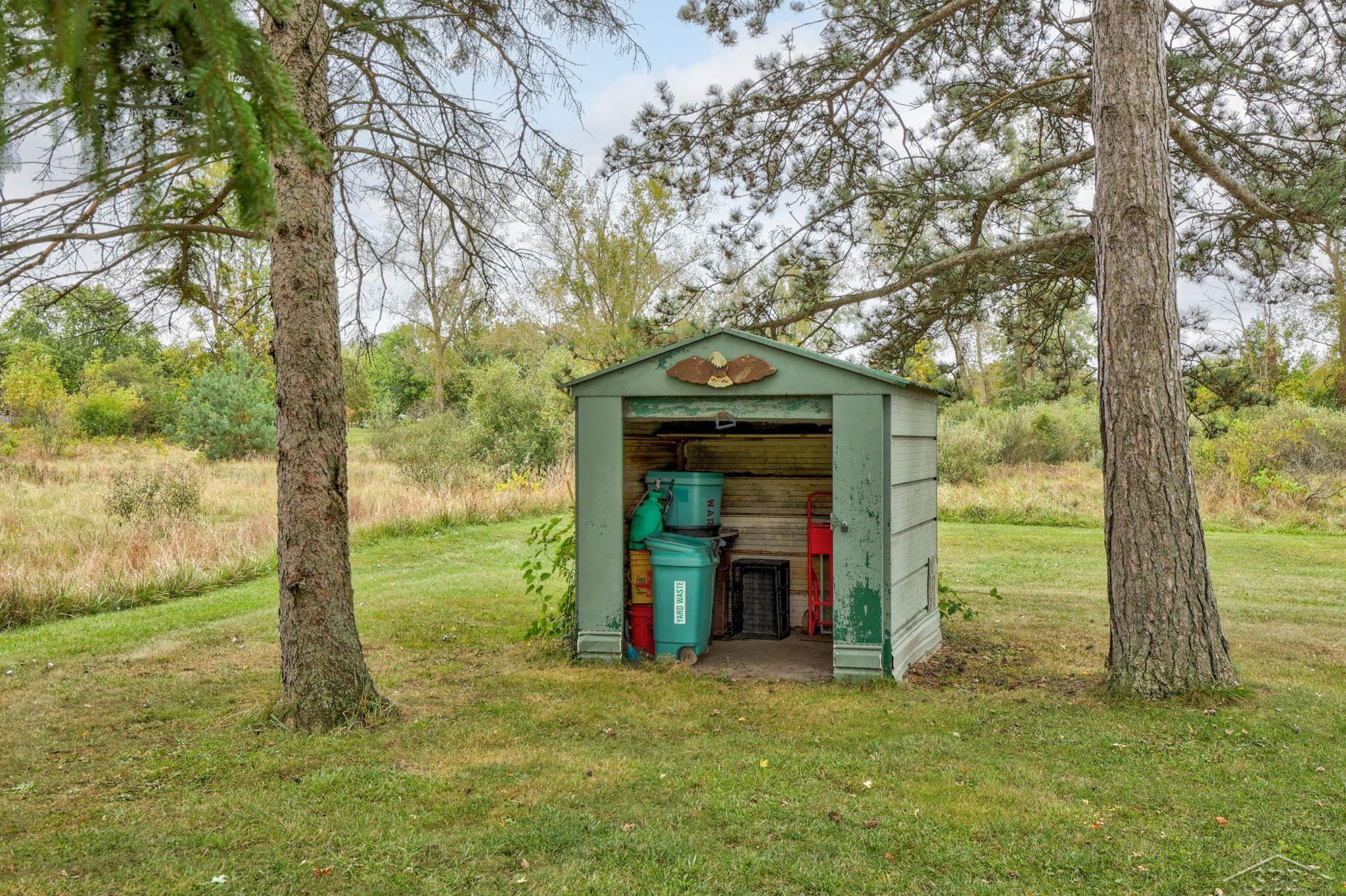 3384 Tatham Road Saginaw, MI 48601 - Photo 21 of 26 50157131-fe85110c-1b47-4342-986c-d41d7a916076.JPG