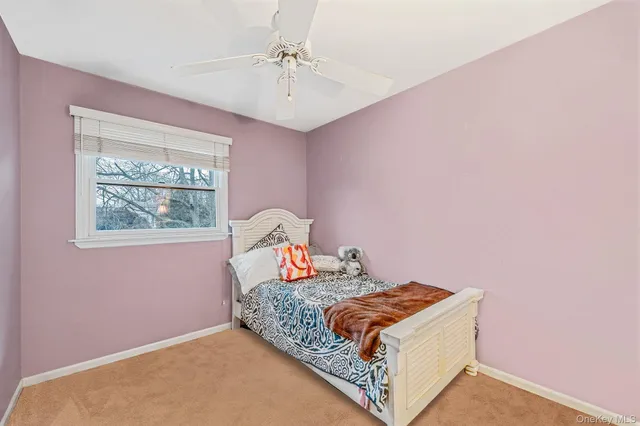 $679,999 | 154 A Woodrow Parkway, West Babylon, NY 11704