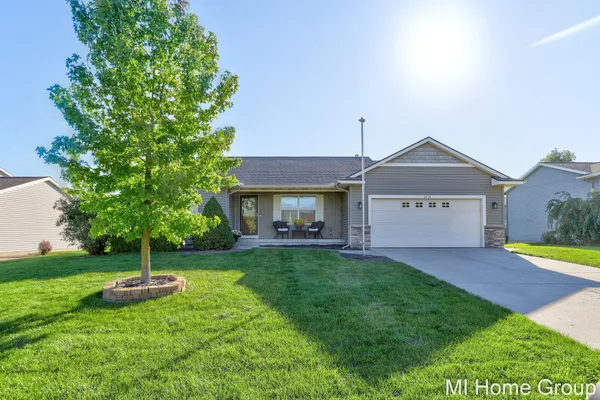 $439,900 | 2458 Black Brook Drive, Zeeland, MI 49464