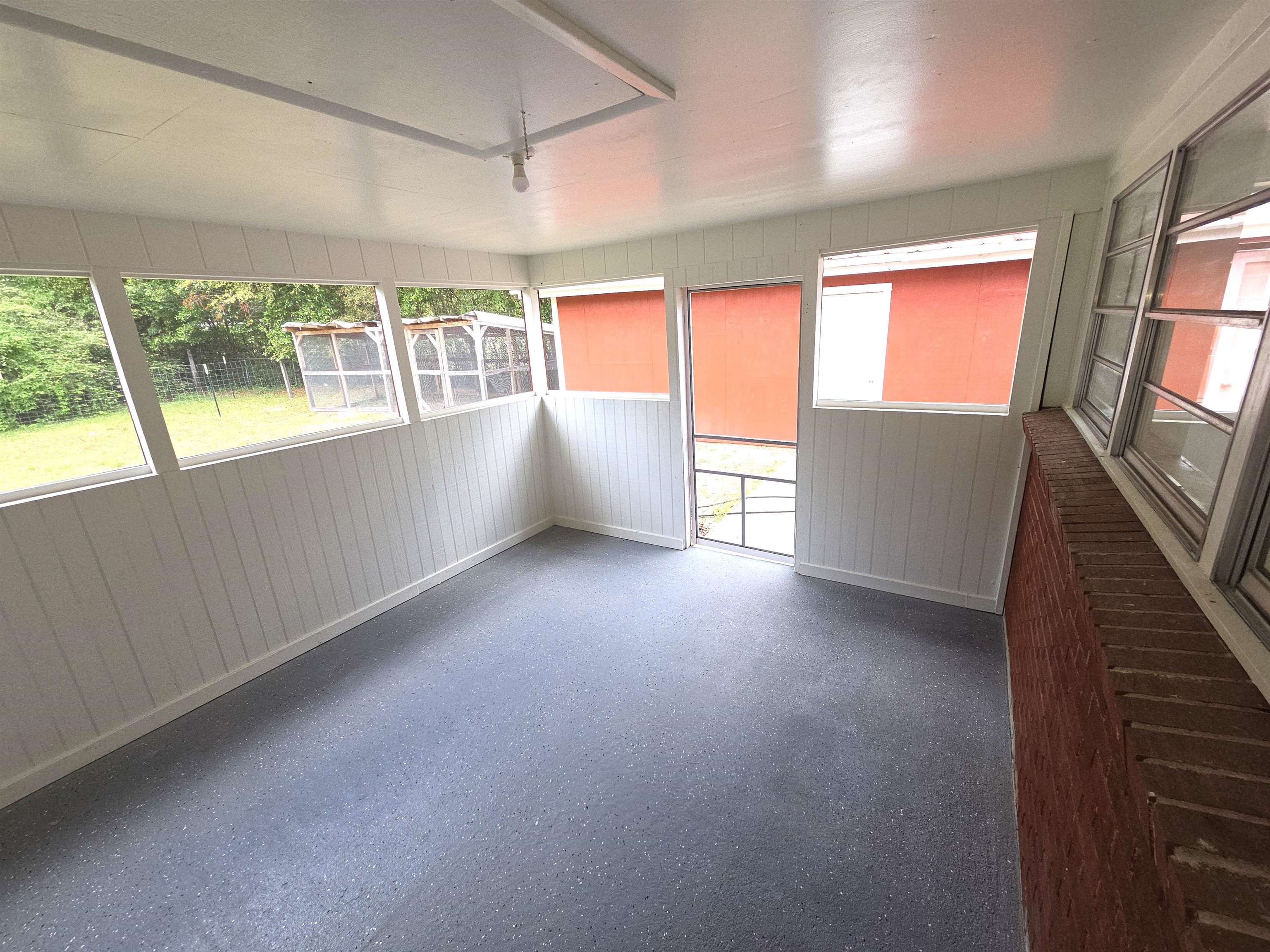 19285 Highway 12 Bristol, FL 32321 - Photo 19 of 25