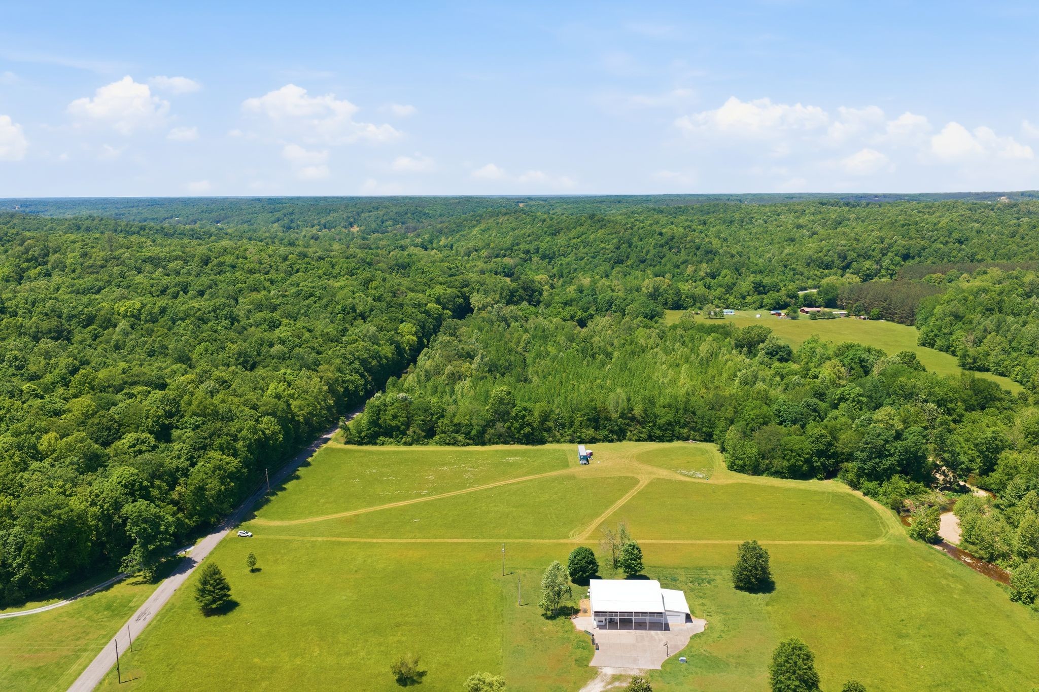 1490 Upper Standing Rock Road Dover, TN 37058 - Photo 5 of 26 a view of a tennis court