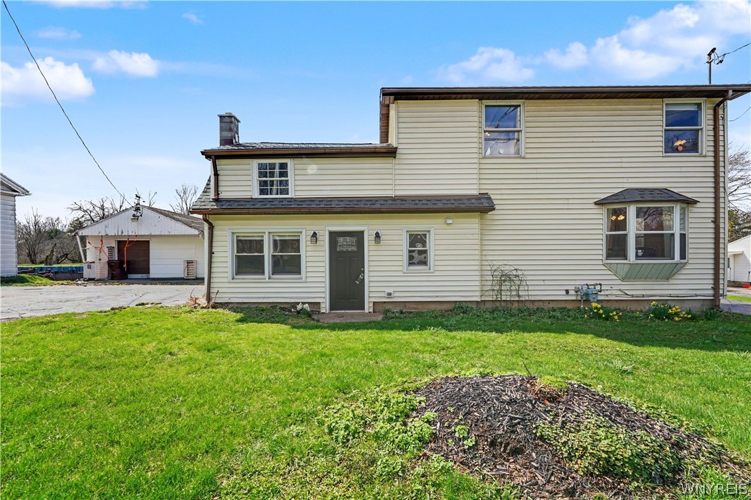 5258 Chestnut Ridge Road Orchard Park, NY 14127 - Photo 3 of 37