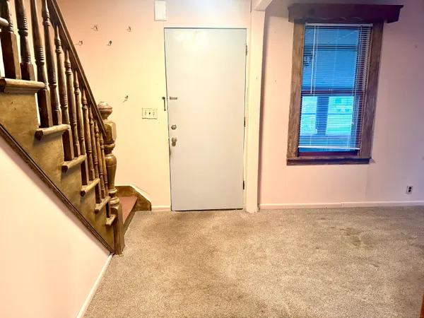 $344,900 | 16 Naugatuck Avenue, Shelton, CT 06484