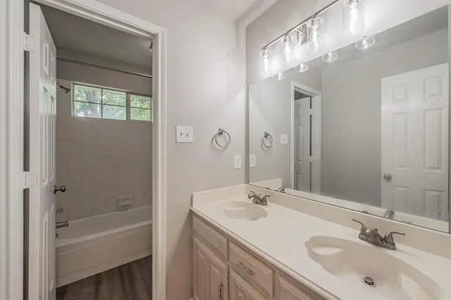 $660,000 | 1803 Haydenbend Circle, Grapevine, TX 76051