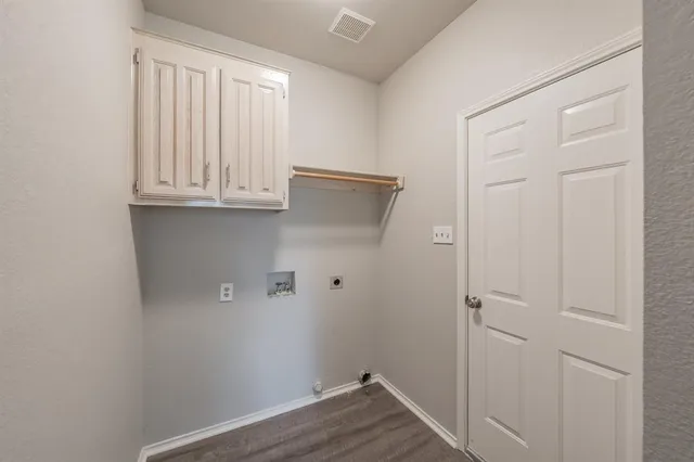 $660,000 | 1803 Haydenbend Circle, Grapevine, TX 76051