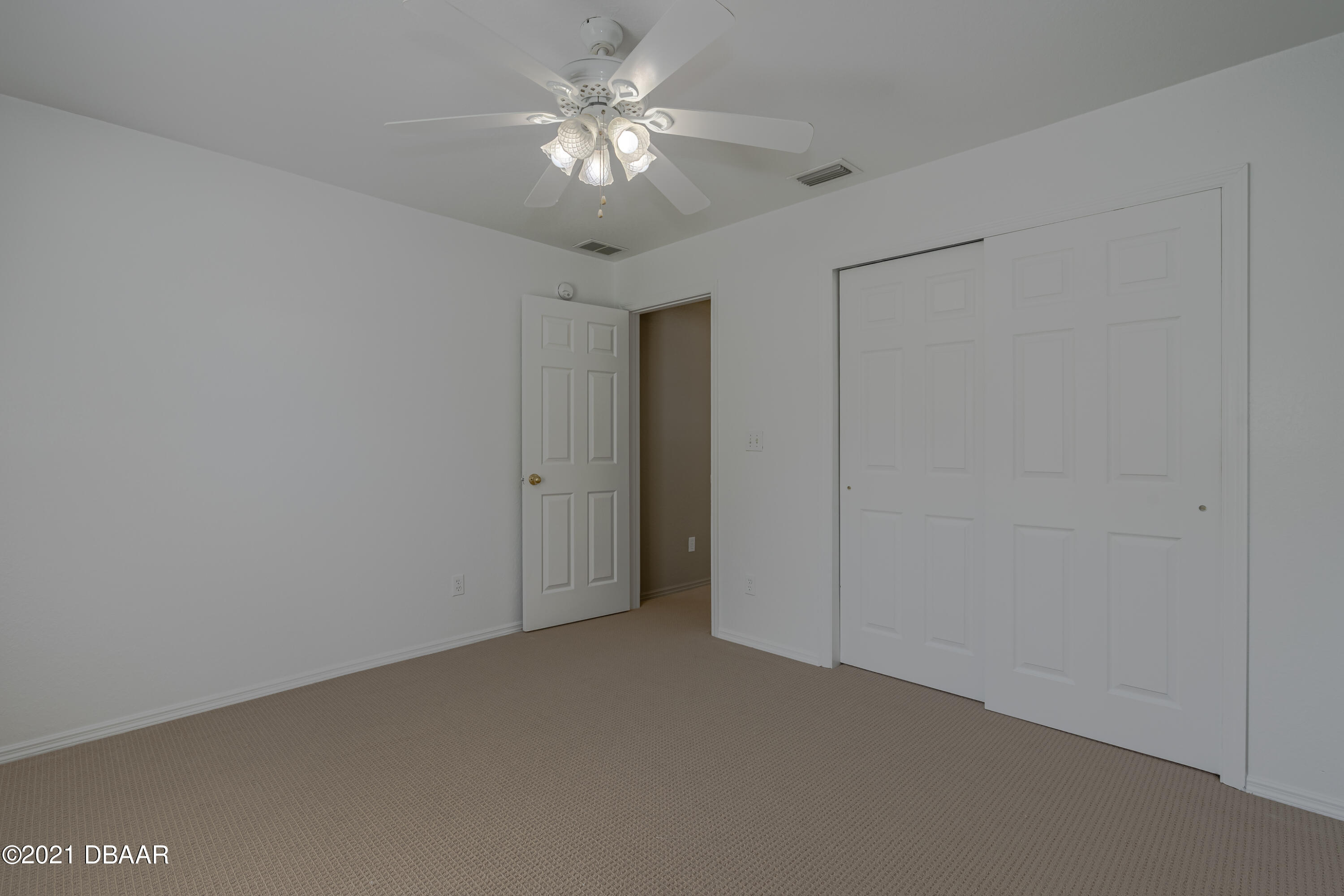 5397 South Nova Road Port Orange, FL 32127 - Photo 22 of 40 5397 Nova-25