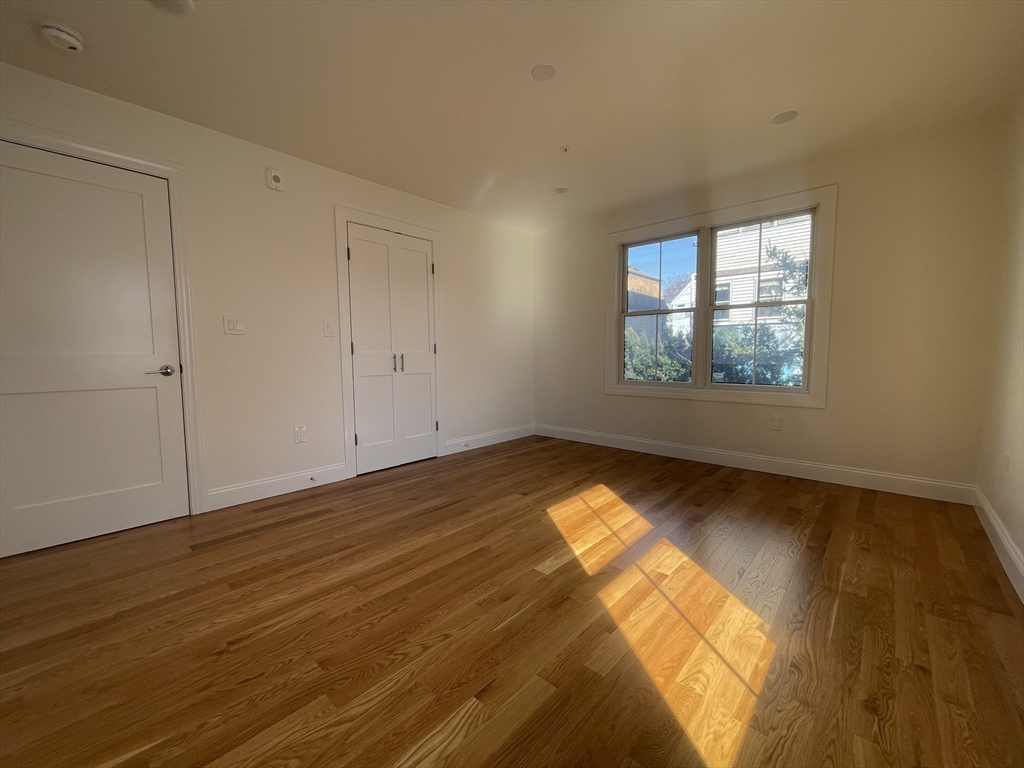 40 Everett Street, Unit 2 Everett, MA 02149 - Photo 27 of 33