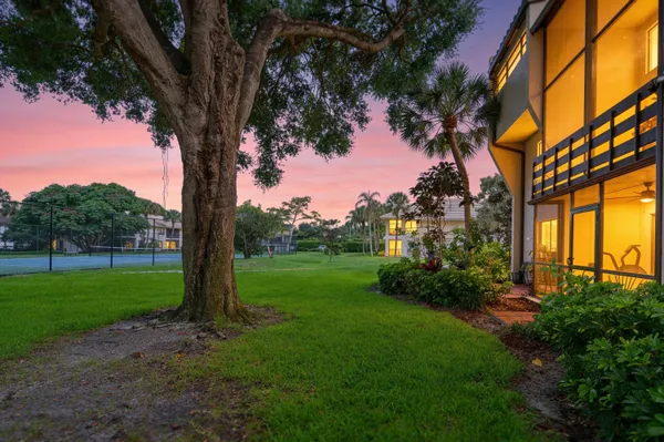 $369,000 | 149 Northwest 70th Street, Unit 302B, Boca Raton, FL 33487