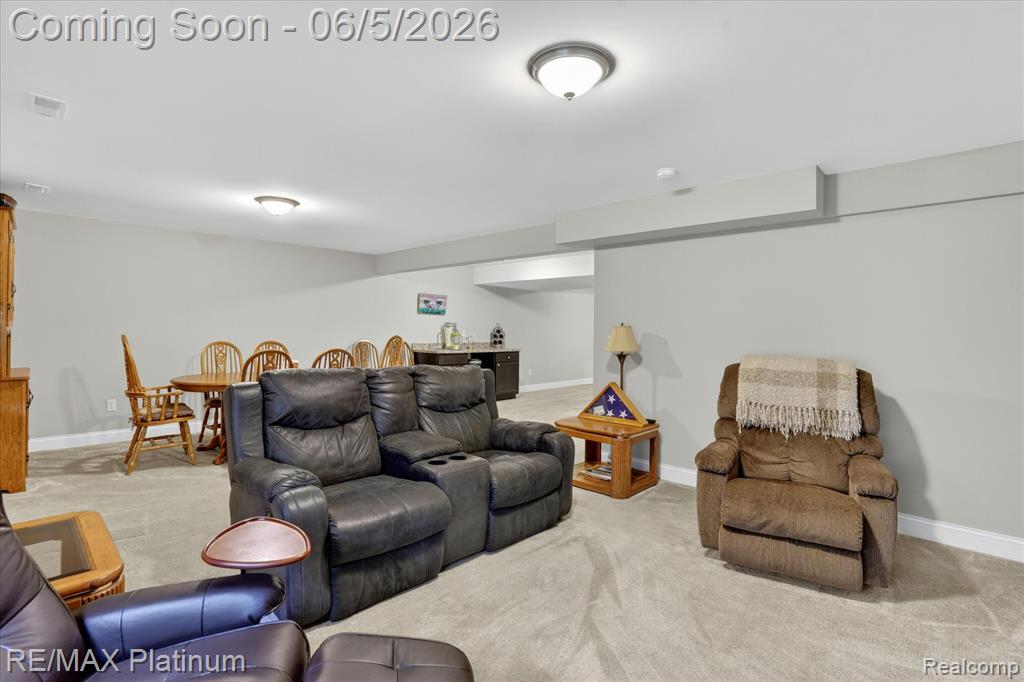 465 Hosta, Unit 82 Howell, MI 48843 - Photo 34 of 44