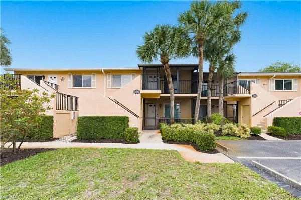 $250,000 | 4031 Ice Castle Way, Unit 3306, Naples, FL 34112