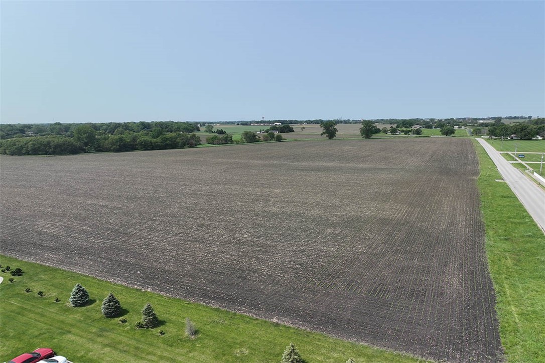 Arbor Drive Decatur, IL 62526 - Photo 2 of 8