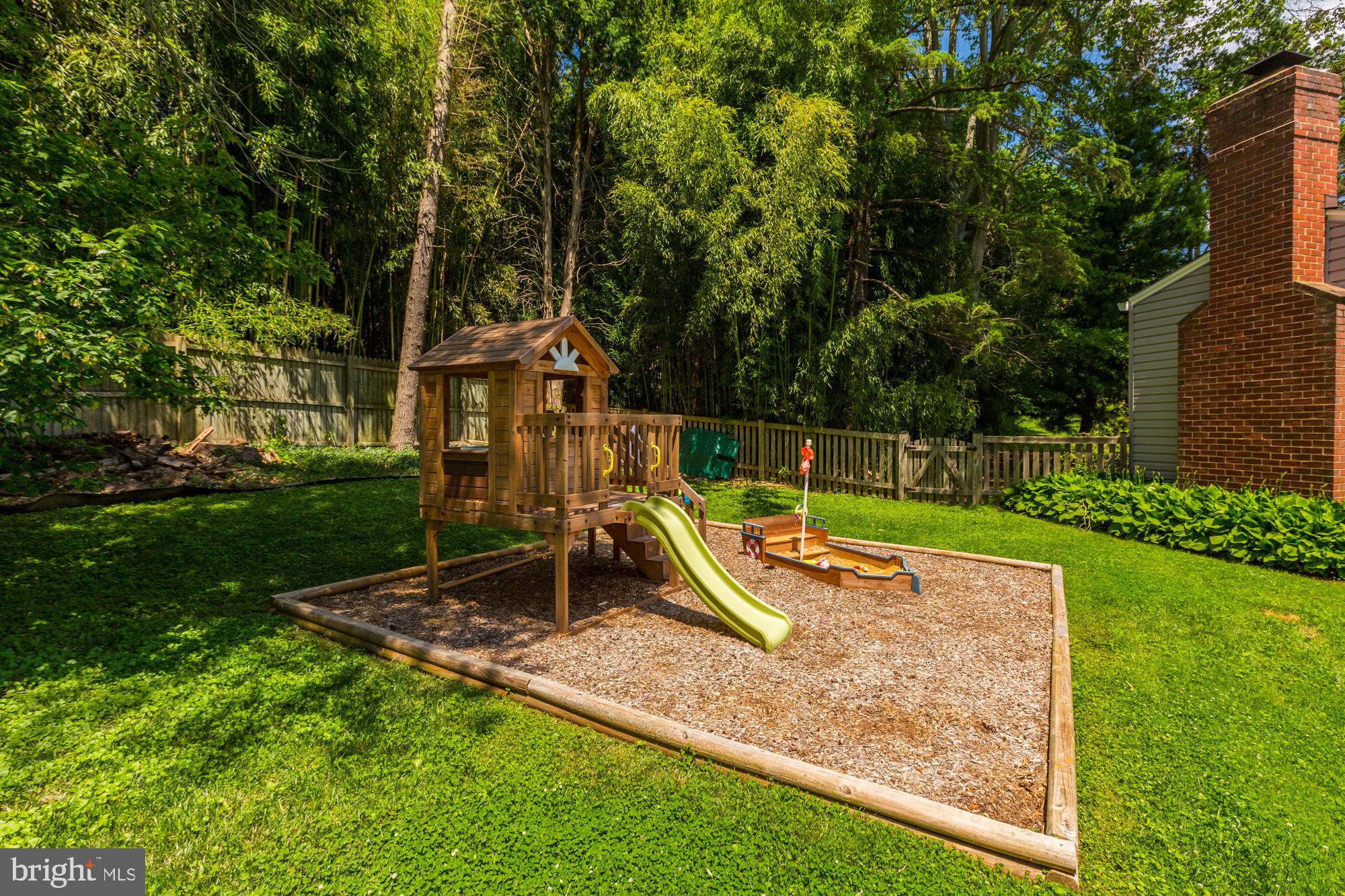 15400 Layhill Road Silver Spring, MD 20906 - Photo 26 of 42 Jungle Gym conveys!