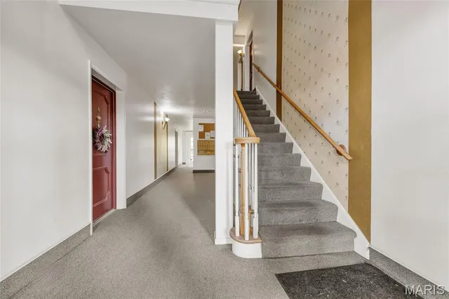 $86,000 | 1660 Blue Ridge Drive, Unit G, St. Louis, MO 63125