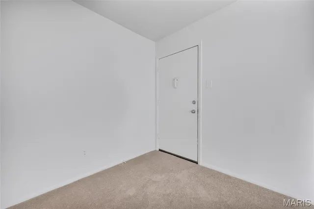 $86,000 | 1660 Blue Ridge Drive, Unit G, St. Louis, MO 63125