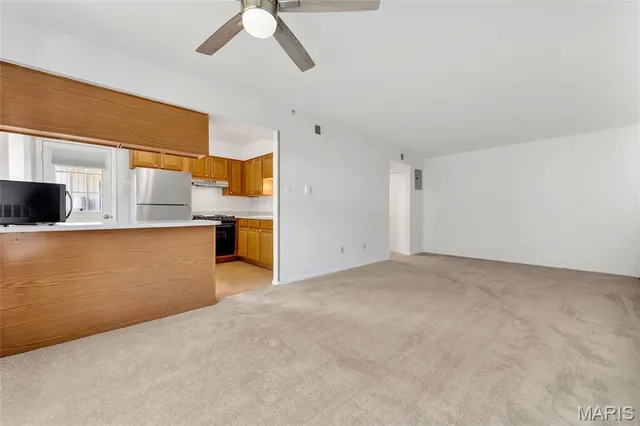 $86,000 | 1660 Blue Ridge Drive, Unit G, St. Louis, MO 63125