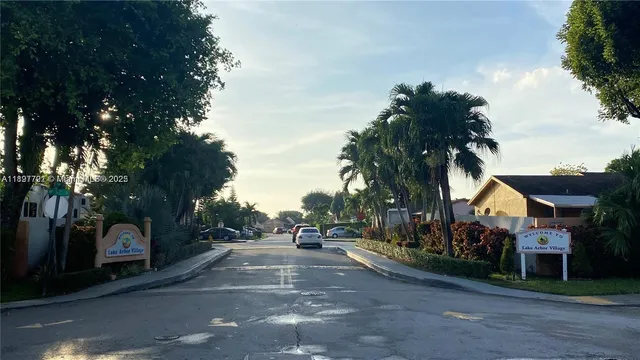 $510,000 | 19764 Northwest 54th Avenue, Miami Gardens, FL 33055