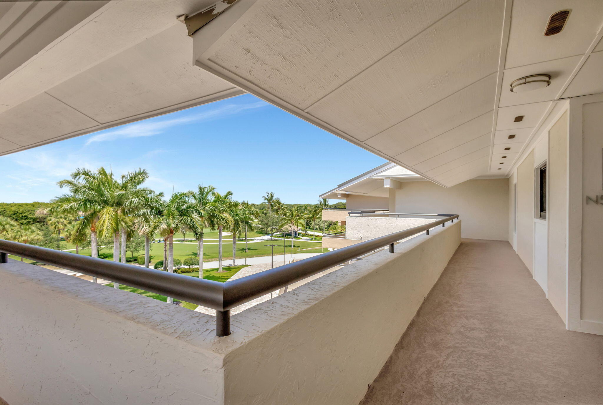 16940 Bay Street, Unit N505 Jupiter, FL 33477 - Photo 20 of 39 38-web-or-mls-5D1A3539