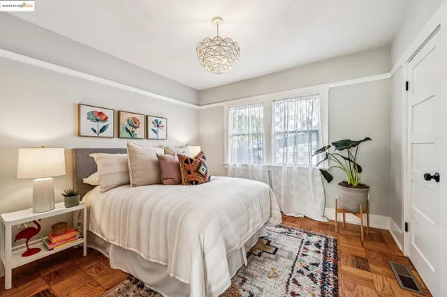 $848,000 | 734 Ensenada Avenue, Berkeley, CA 94707