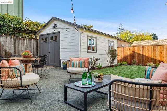 $848,000 | 734 Ensenada Avenue, Berkeley, CA 94707