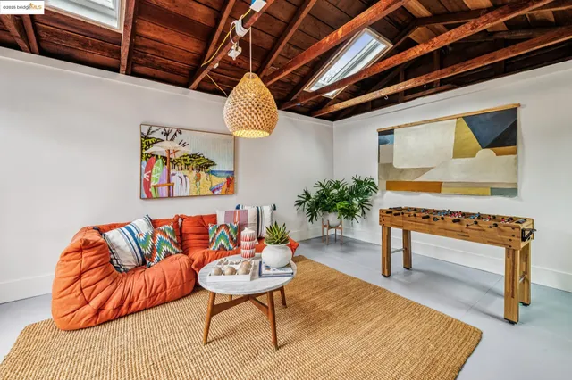 $848,000 | 734 Ensenada Avenue, Berkeley, CA 94707