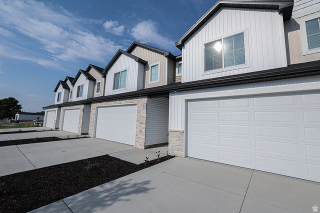 645 North 300 West Smithfield, UT 84335 - Photo 3 of 21