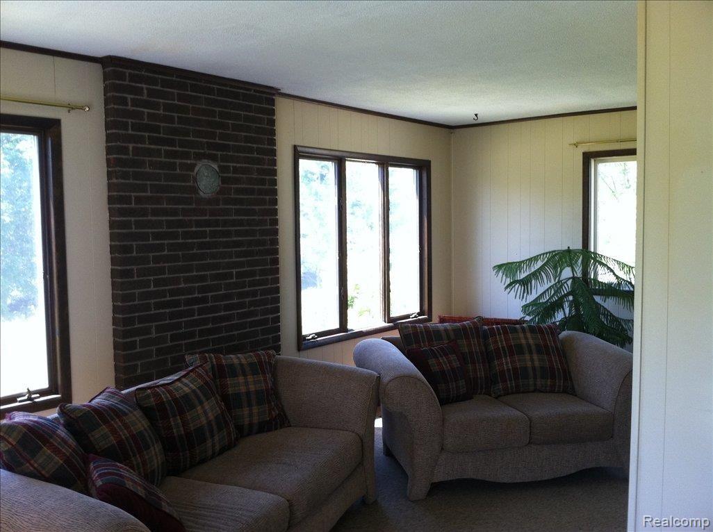 11800 Clyde Road Fenton, MI 48430 - Photo 10 of 15 Clyde Road 011