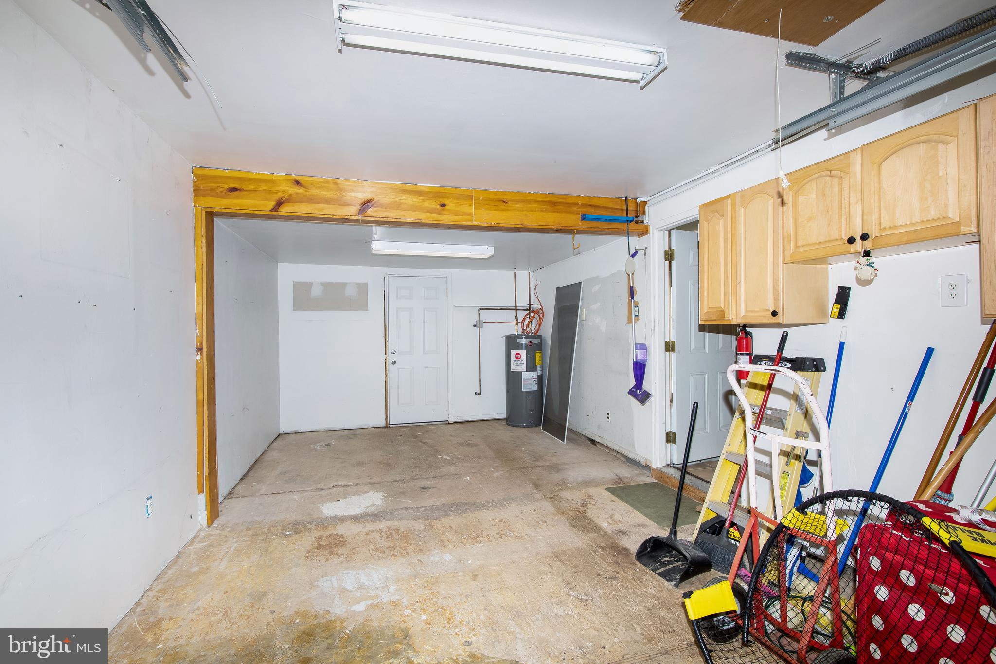 27 Winding Road Levittown, PA 19057 - Photo 30 of 36 Gallery Image 30