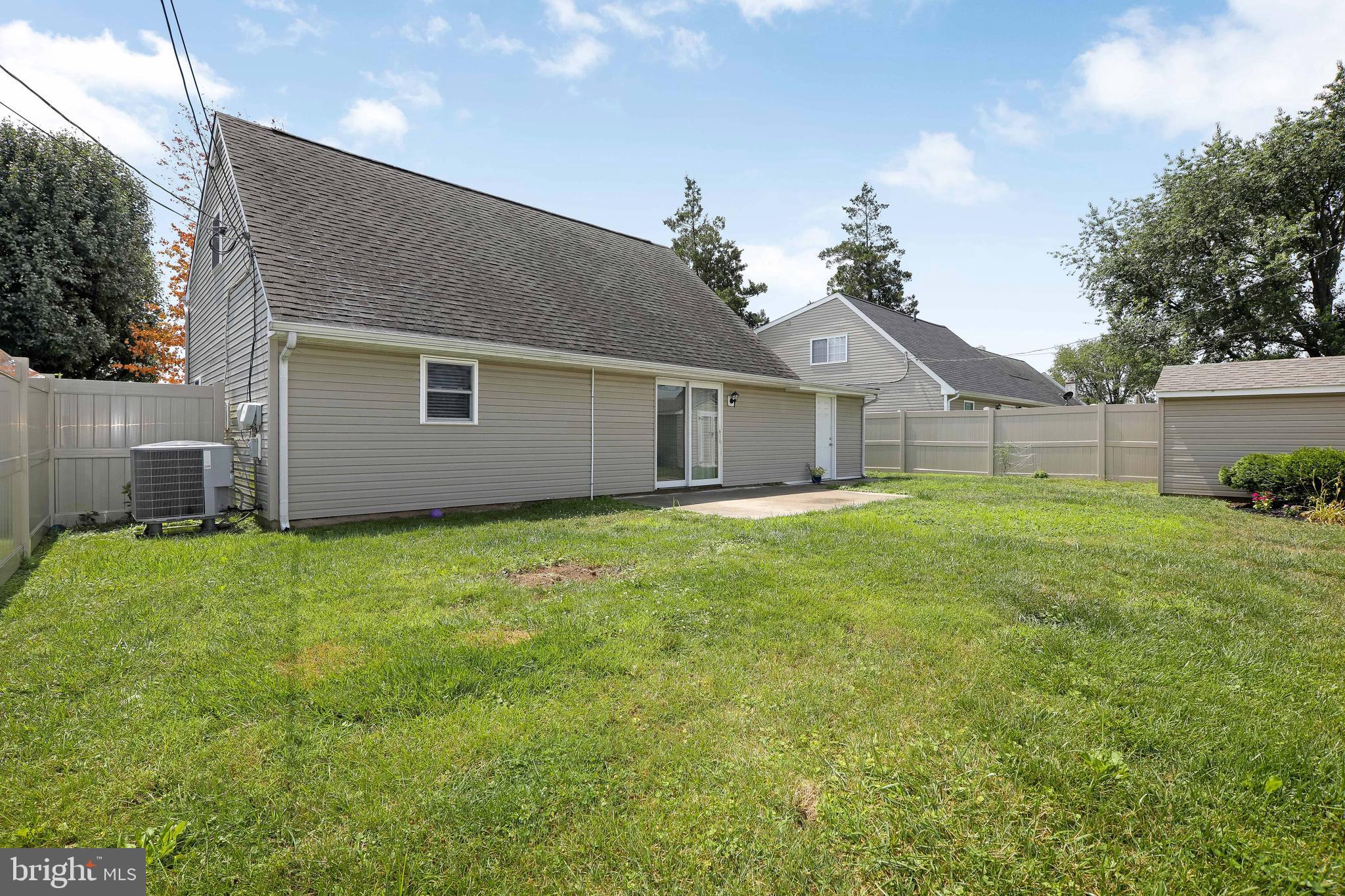 27 Winding Road Levittown, PA 19057 - Photo 33 of 36 Gallery Image 33