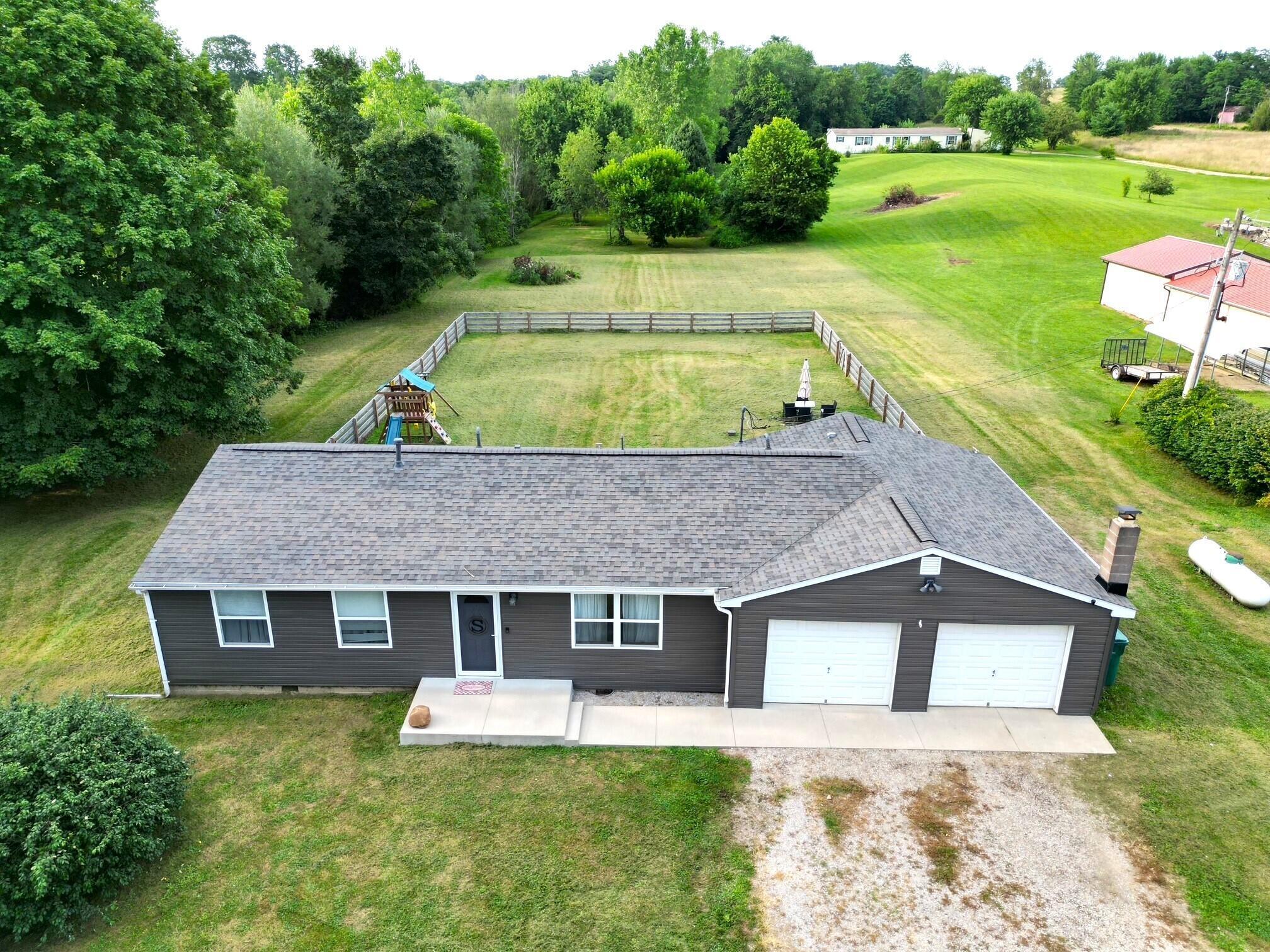 9680 Tarlton Road Southwest Stoutsville, OH 43154 - Photo 1 of 21 2
