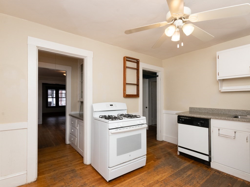 80 Bradford Road Watertown, MA 02472 - Photo 12 of 42 Gallery Image 12