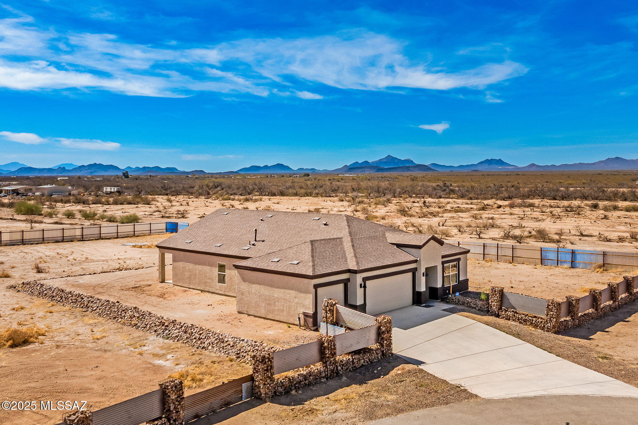 17161 West Starr Road Marana, AZ 85653 - Photo 3 of 33 Gallery Image 3