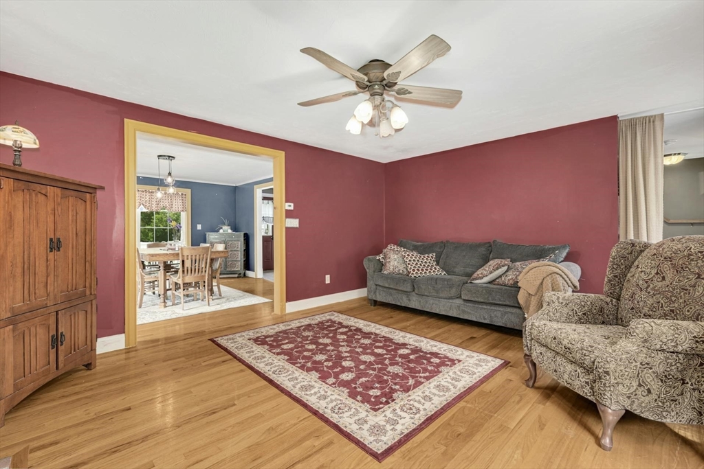 332 Old Coldbrook Road Barre, MA 01005 - Photo 4 of 25