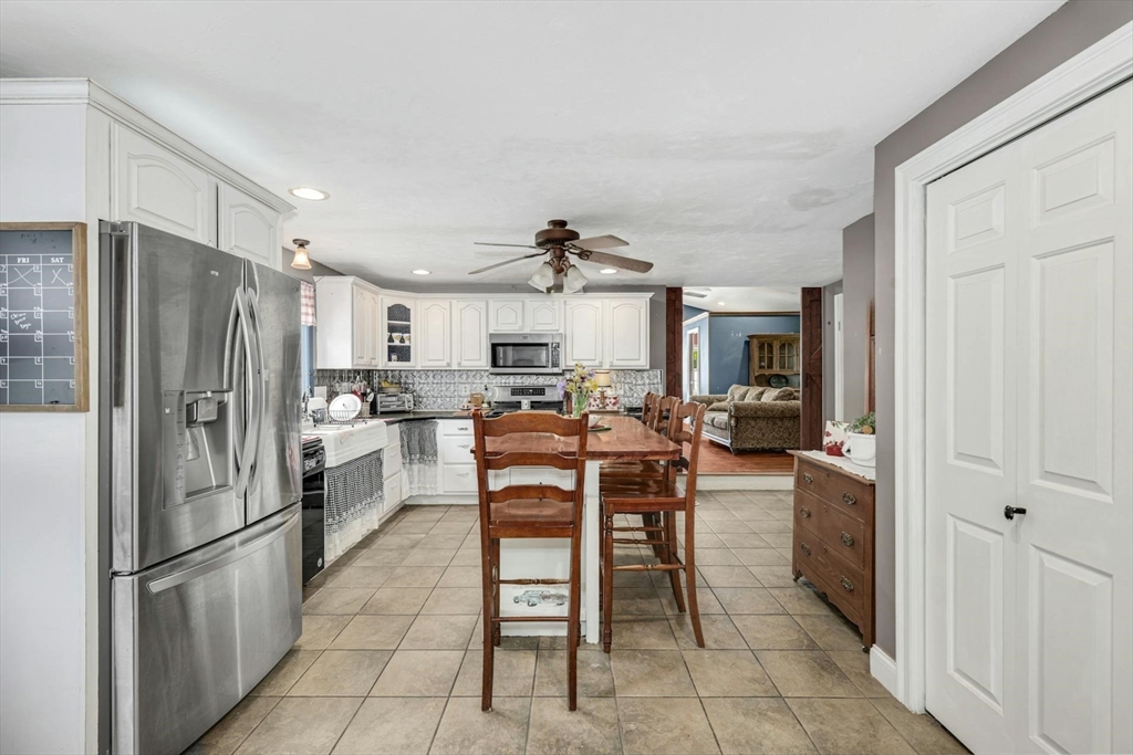 332 Old Coldbrook Road Barre, MA 01005 - Photo 7 of 25