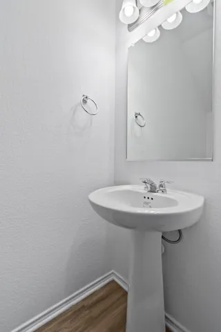 $1,850 | 7229 Spotted Leaf Way, Del Valle, TX 78617